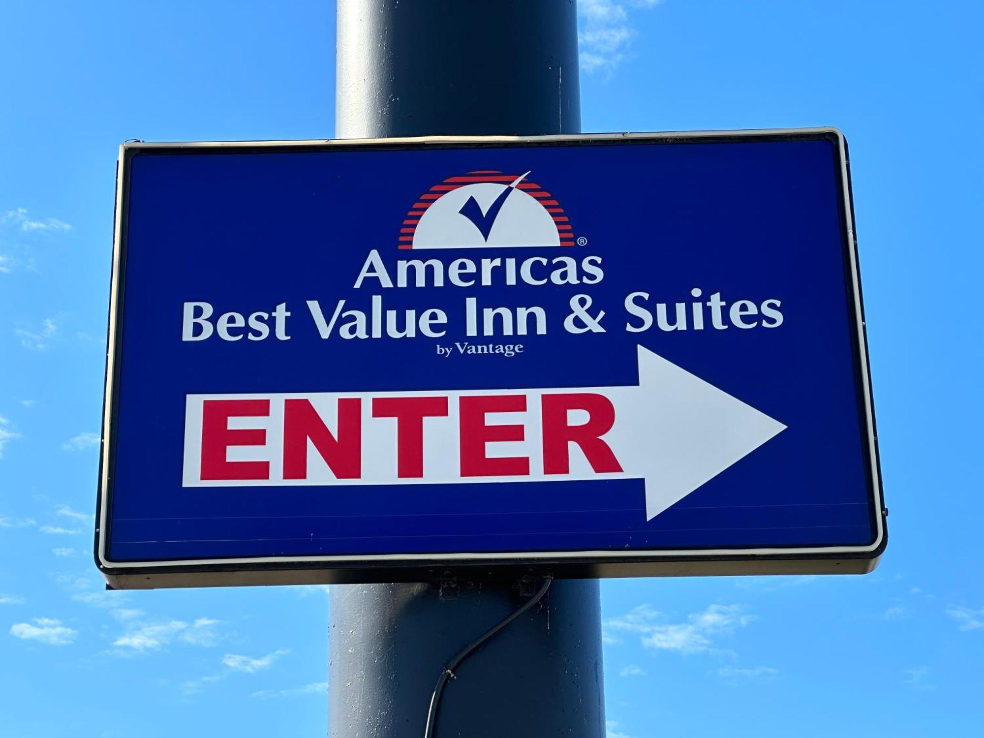 Americas Best Value Inn And Suites Groves Ngoại thất bức ảnh